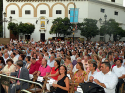 Concierto Extraordinario de la víspera de la Virgen de los Reyes