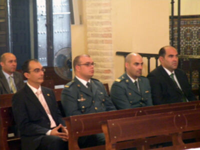 La Hermandad de Jesús Nazareno homenajeo a la guardia civil de Alcalá del Río