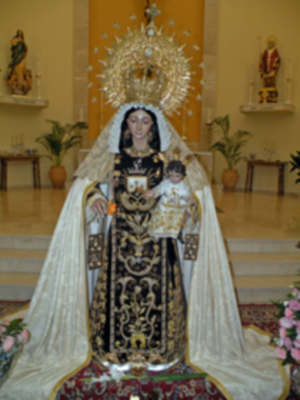 Besamanos de la Marinera Virgen del Carmen de la Parroquia de San Leandro.