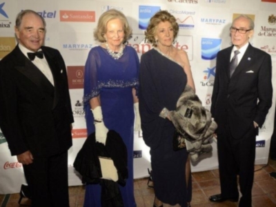 Luis Alfonso de Borbón y su esposa Margarita Vargas, padrinos de la magnifica fiesta de la revista Escaparate en Sevilla