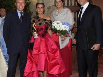 Luis Alfonso de Borbón y su esposa padrinos de la magnifica fiesta aniversario de la revista Escaparate en Sevilla