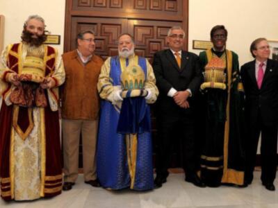 Sergio Ramos y Pilar Rubio fueron a ver a Davila Miura convertido en rey Baltasar.