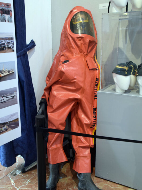 Sevilla revive la historia de la Guardia Civil con una exposición única