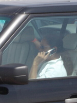 exclusiva: Julian Muñoz, solidario, empujo el coche de un desconocido atascado en Matalascañas