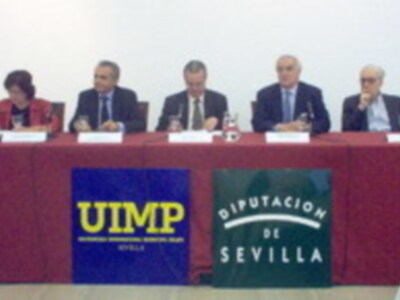 Antonio Fernandez inauguro en Sevilla el encuentro sobre la Constitucion Europea en la UIMP