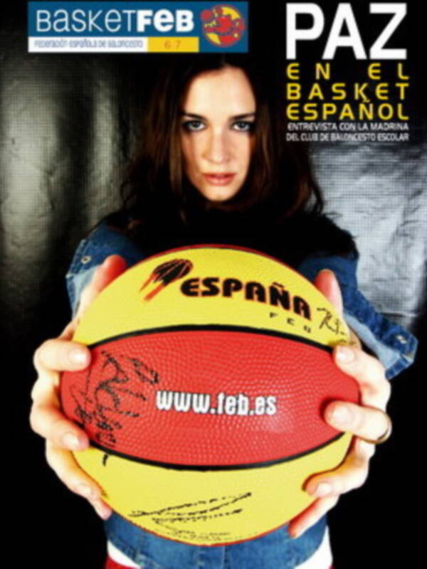 Paz Vega portada Feb