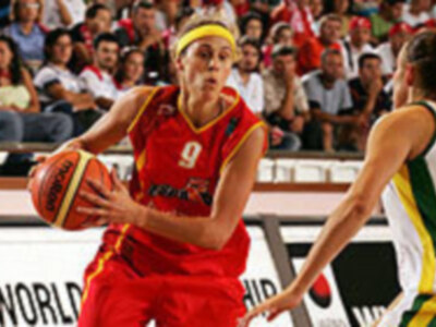 Amaya Valdemoro: El objetivo en el mundial es quedar entre las seis primeras