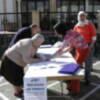 Más de un millar de firmas en Gines a favor del referéndum promovido por el Partido Popular