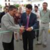 Cuarenta y cuatro stands conforman la carpa de la 1ª edición de Mercaxati en la calle Guadalora de Lora del Río