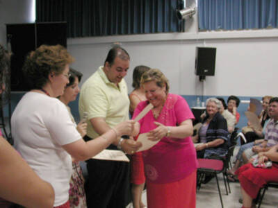 Clausurado el curso 2005-2006 del Centro de Adultos de Gines