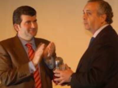 José Luis Sáez recogió el Premio Cervantes en nombre de la Selección: Mejor Equipo Nacional'
