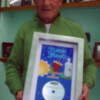 Carmelo Millán recibe un de disco de platino por Raya Real