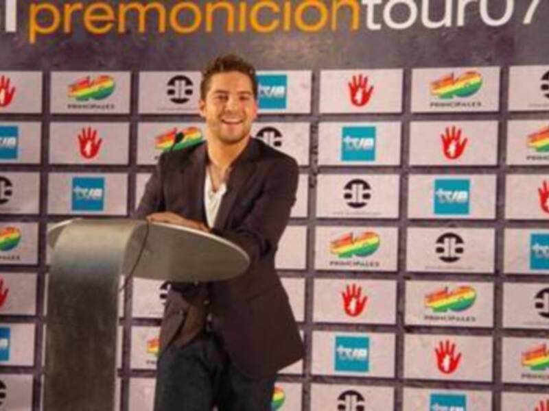 David Bisbal presenta su gira mundial 'Premonición 2007'