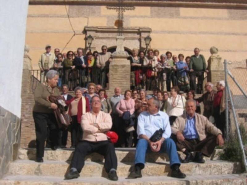 Medio centenar de mayores de Gines visitó la provincia de Almería