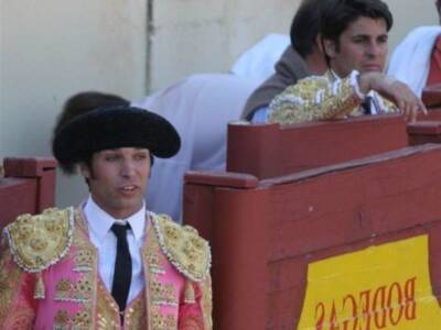 Cayetano comenzó su temporada junto a su hermano Fran en Ubrique