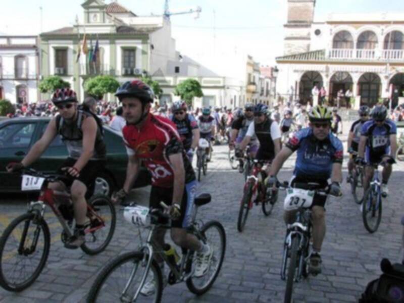 La Marcha Cicloturista Caminos del Aljarafe espera superar de nuevo este año los 400 participantes