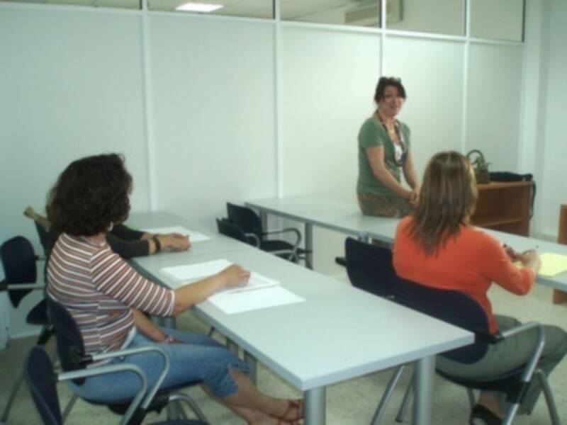 Formación a medida para los desempleados de Gines