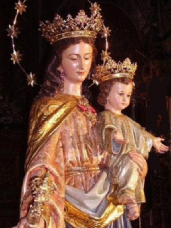 TODO LISTO EN EL SANTUARIO DE MARIA AUXILIADORA
