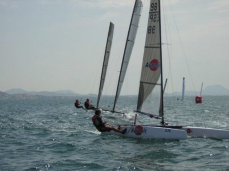 Luis Álvarez se hace con el oro en la IV Copa Andalucía de Catamaranes