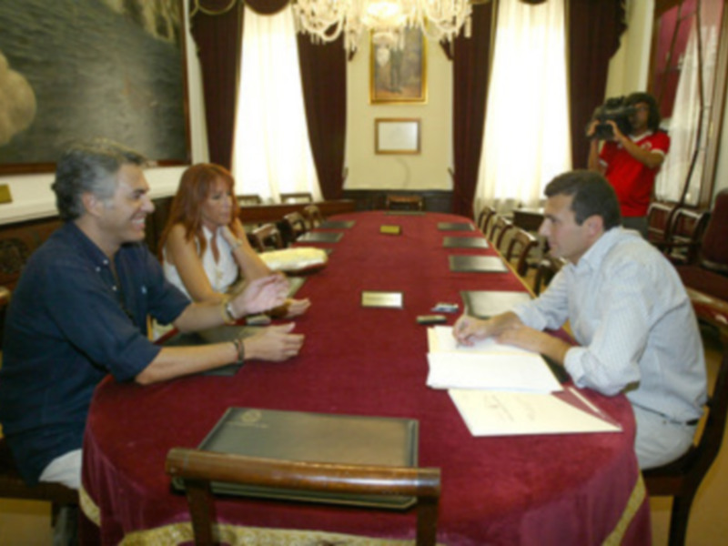 El Concejal de Turismo de Cádiz se reúne con Agustin Bravo