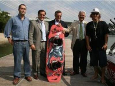 SEVILLA ACOGE EL CAMPEONATO DE ESPAÑA DE WAKEBOARD CON LA PARTICIPACIÓN DE 78 DEPORTISTAS EN 14 CATEGORÍAS