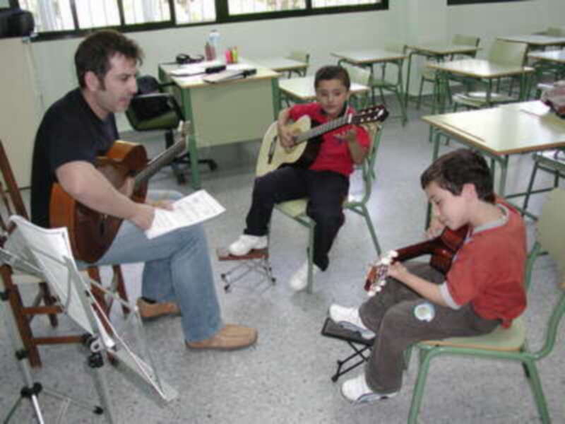 La Escuela de Música de Gines arranca con más alumnos que nunca