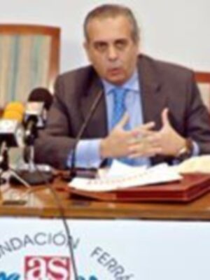 Sáez: El objetivo es ser la primera compañía de servicios de baloncesto