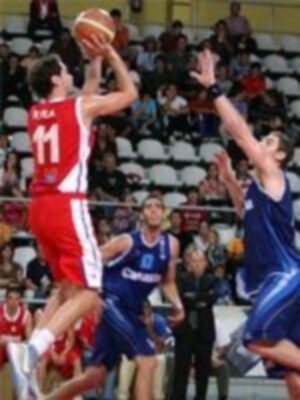 El Rayet cae en Coruña y el Gestibérica toma el relevo al frente de la Adecco LEB Bronce
