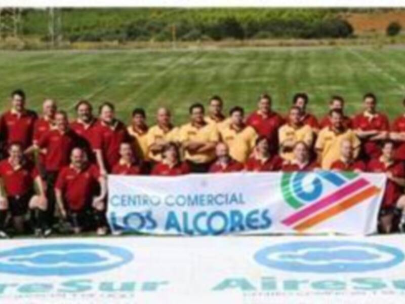LOS VETERANOS DE SEVILLA VENCEN A DERECHO DE MADRID EN RUGBY