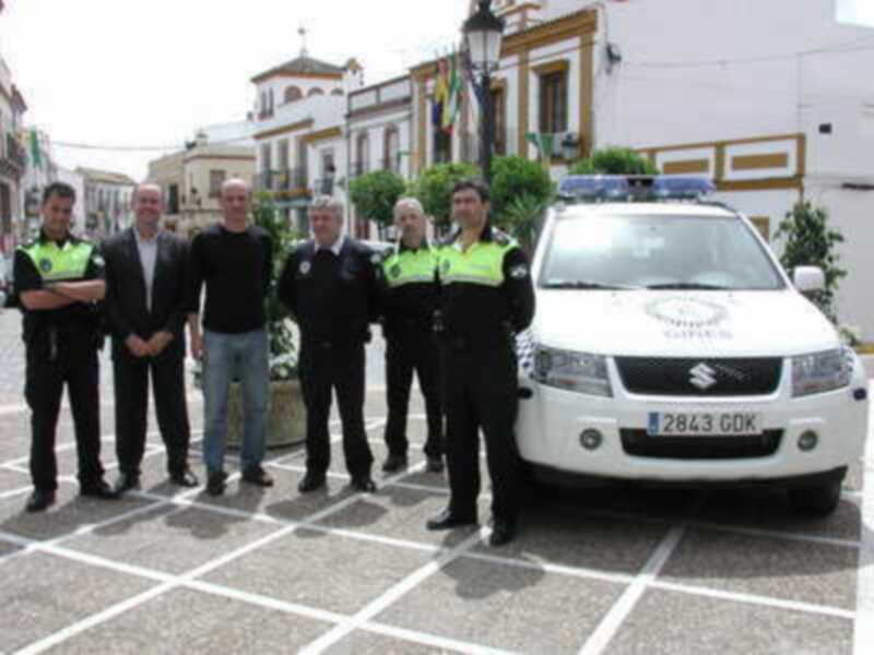 Nuevo coche-patrulla para la Policía Local de Gines