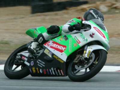 El equipo CORDOBA Patrimonio de la Humanidad y el BOX 77 Junior han comenzado su andadura en el andaluz con sendos podium en Supersport y PreGP 125.