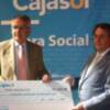 Cajasol entrega a FEAPS-Andalucía, el cheque con la recaudación de la Campaña Solidaria de Navidad 2007