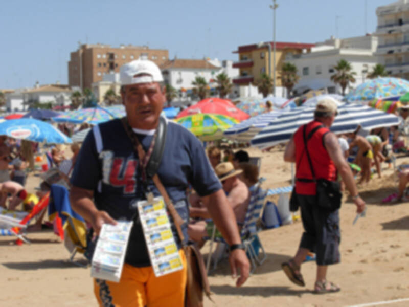 Dos galardones para las playas de Regla y Camarón- La Laguna en Chipiona.-