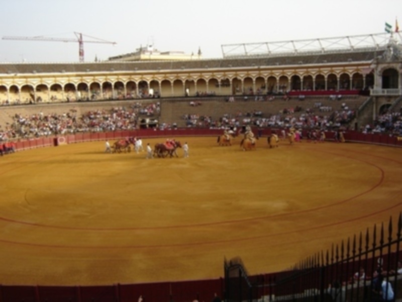 Sevilla afronta una semana decisiva para perfilar su Feria taurina de Abril