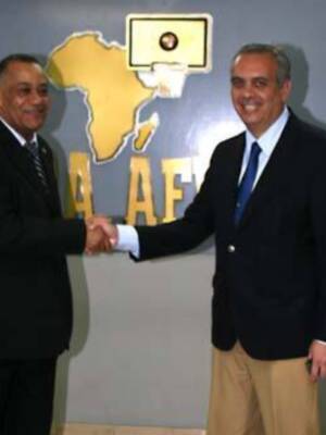 Sáez: Todos somos responsables del desarrollo del baloncesto africano