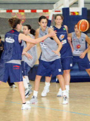 La selección femenina se concentra este jueves en San Fernando para preparar el EuroBasket de Letonia