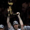 Pau Gasol conquista el anillo de campeón de la NBA. Los Lakers suman su 15º título tras imponerse a los Magic en Orlando (99-86; 4-1)- El de Sant Boi hace historia: es el primer español en lograr el campeonato americano
