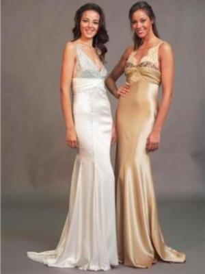 Las sevillanas Fátima Jiménez y Raquel Lozano representarán a Sevilla y Cáceres, respectivamente, en el Certamen Miss España 09