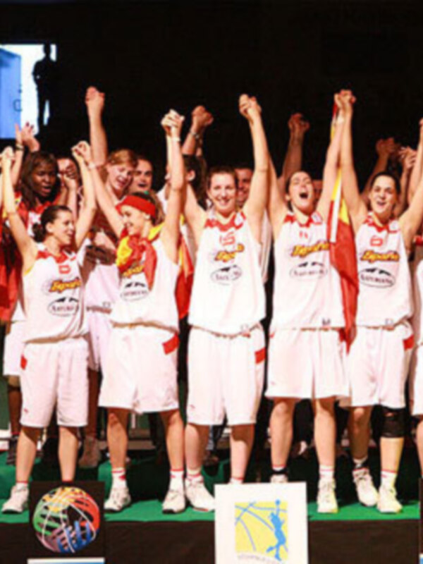 ¡Campeonas de Europa! (64-54)