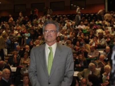 Luis Rojas Marcos reconoce que hablar alarga la vida