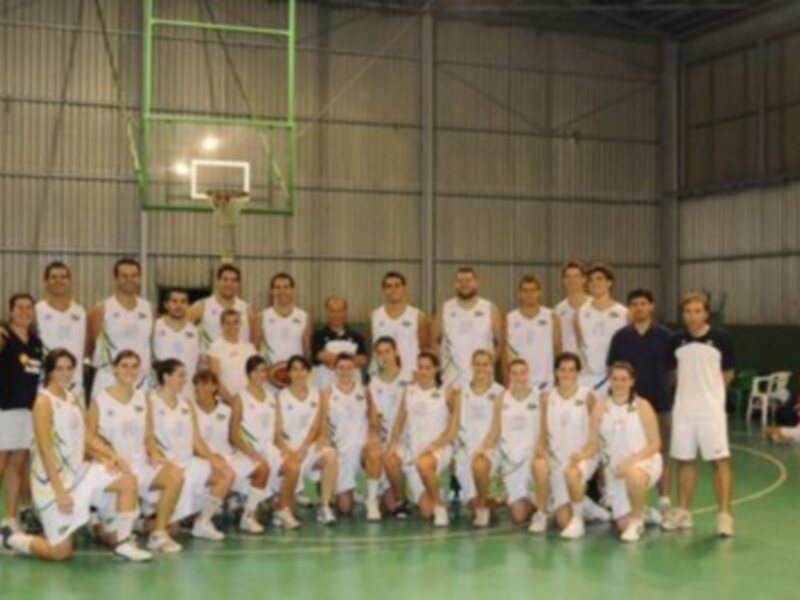 Exhibición por partida doble del Náutico Sevilla, que sigue intratable en Primera Nacional de baloncesto