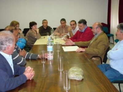IULV-CA exige que cesen los chantajes a los padres del alumnado de los centros semi-D de la Sierra de Cádiz