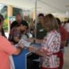 Entidades asesoran en la UPO sobre creación de empresas en el Día de la Persona Emprendedora en Sevilla