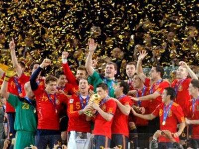 España campeona del mundo de futbol por primera vez en la historia