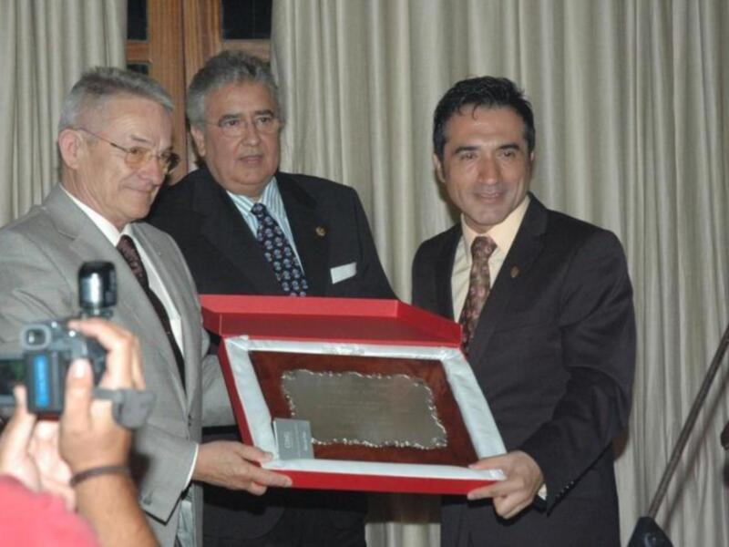 El pintor Antonio Montiel recibe un gran homenaje en Marbella.