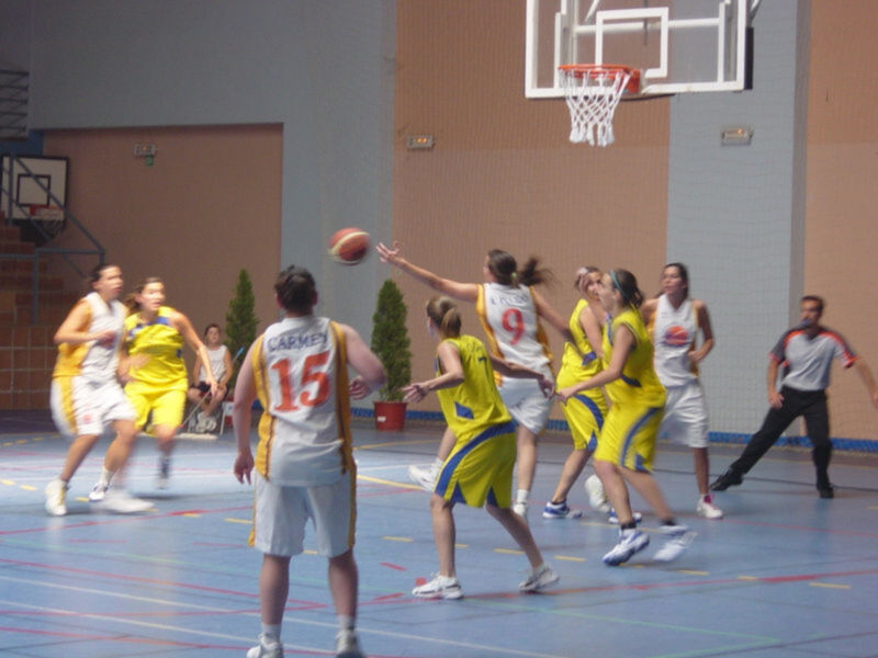 Se pone en marcha la competición de 1ª división femenina 10 - 11