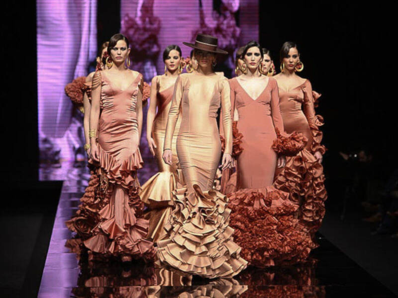 Pasarela SIMOF 2011 desde la cámara de Harry Macías 1
