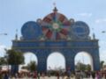 Arco de entrada del Pabellón de España en la Feria de Abril de Sevilla, 2019-2022.