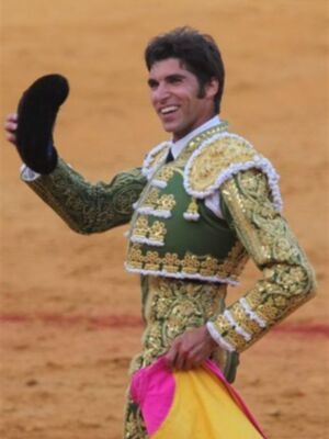 El abrazo de Fran Rivera y Cayetano en la maestranza