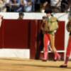 Los tres toreros a hombros en la segunda de Osuna